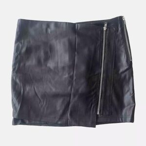 LULUS Black Mini Leather Skirt with Zippers - Medium